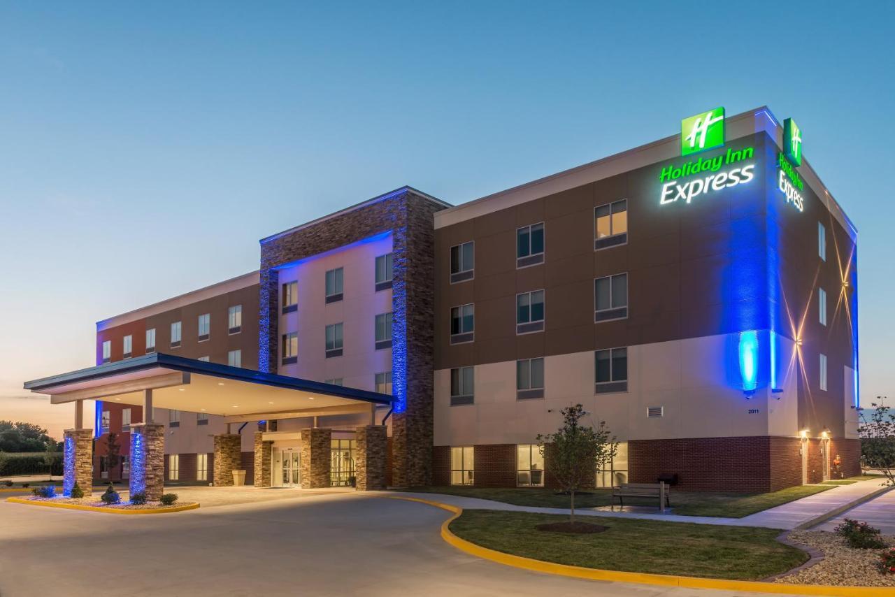 Holiday Inn Express Troy By Ihg Luaran gambar